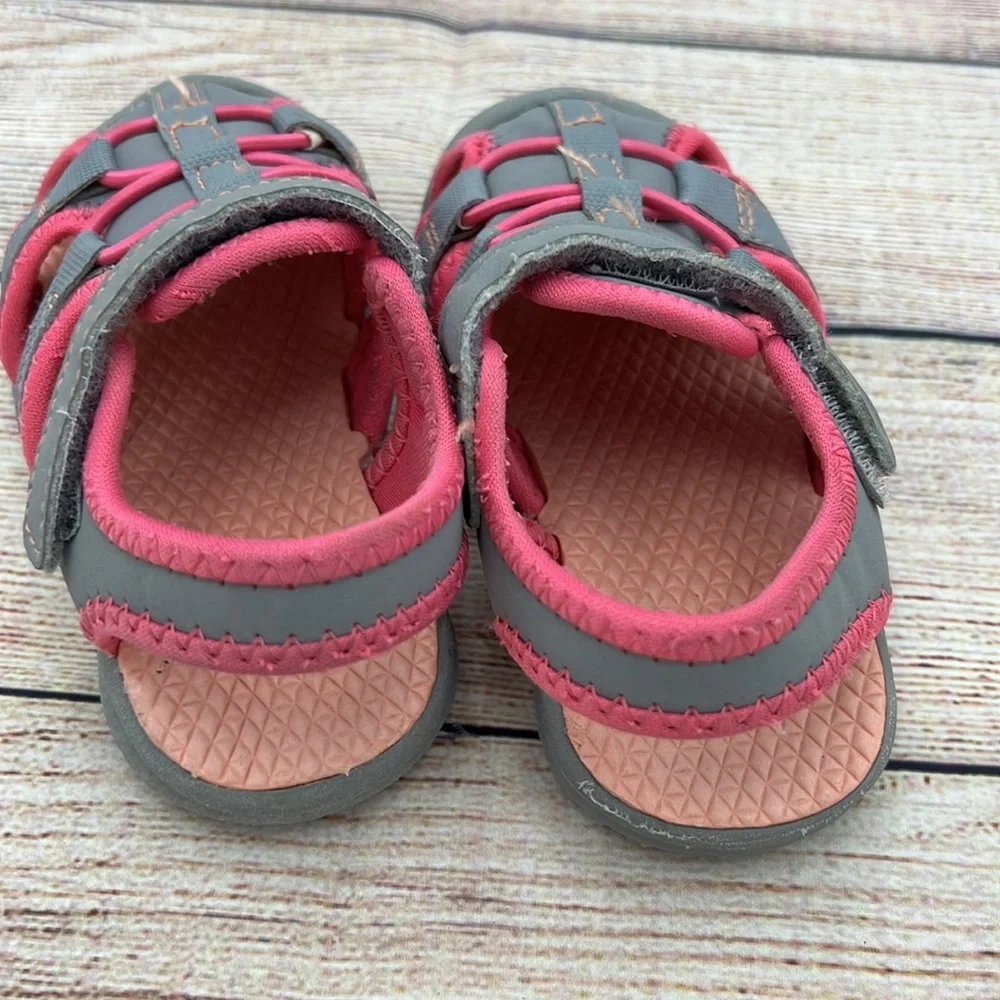 Rugged Outback Pink and Grey Sandals Sz 5
